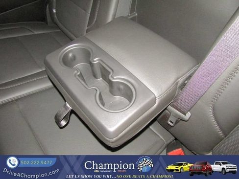 Used 2024 GMC Sierra 1500 Denali AWD/4WD image 28