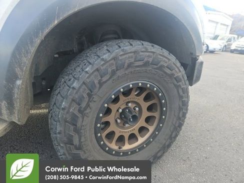 Used 2017 Ford F150 Raptor w/ Equipment Group 802A Luxury image 4