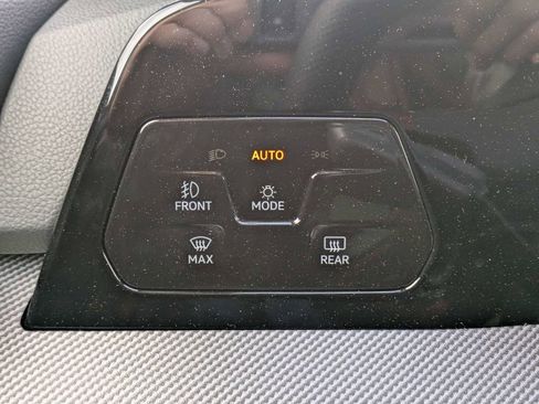 Certified 2026 Volkswagen GTI SE FWD image 32