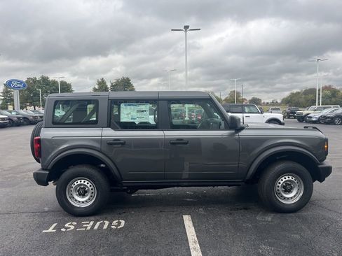 New 2025 Ford Bronco 4-Door AWD/4WD image 6