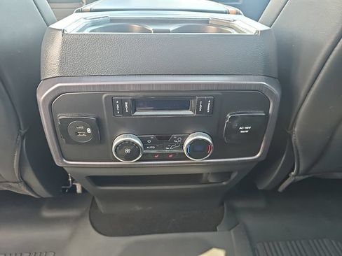 Used 2023 Ford Expedition Platinum AWD/4WD image 13