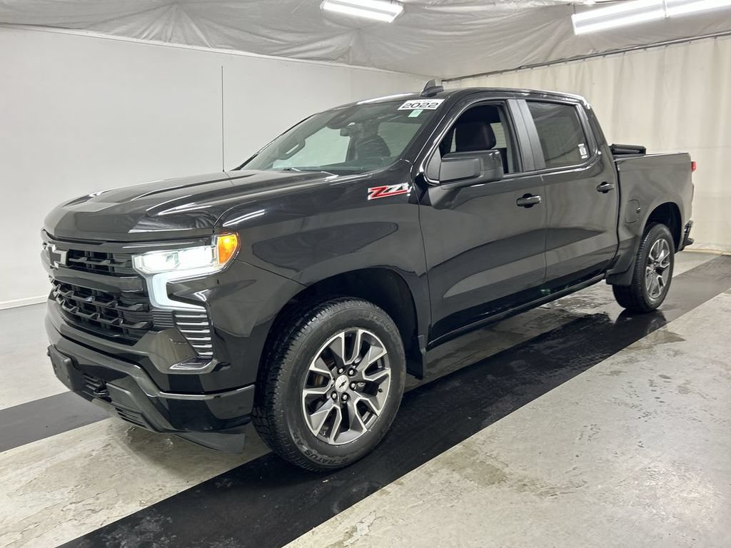 Used 2022 Chevrolet Silverado 1500 RST w/ Z71 Off-Road Package AWD/4WD image 5