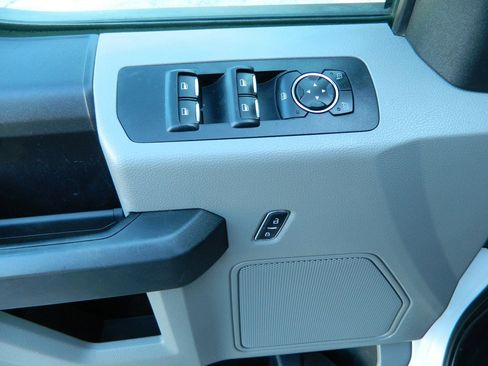 Used 2015 Ford F150 XL w/ Equipment Group 101A Mid image 18