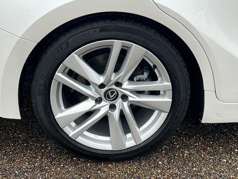 Used 2025 Lexus IS 300 w/ Comfort Package image 70