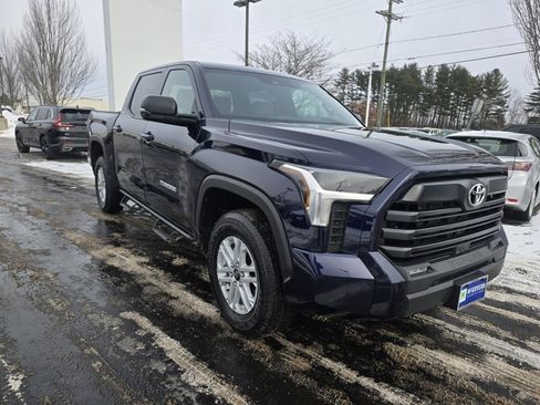 Certified 2025 Toyota Tundra SR5 image 11