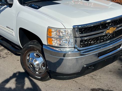 Used 2013 Chevrolet Silverado 3500 LT w/ Convenience Package image 39