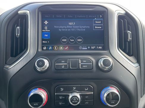 Used 2023 GMC Sierra 3500 Denali w/ Denali Black Diamond Edition image 10