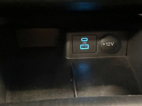 Used 2023 Ford Escape Active image 15