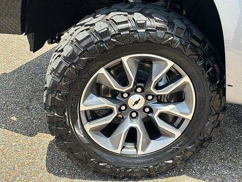 Used 2021 Chevrolet Silverado 1500 RST AWD/4WD image 64