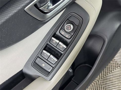 Used 2020 Subaru Forester Premium image 18