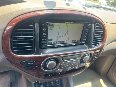 Used 2006 Toyota Sequoia Limited AWD/4WD image 21