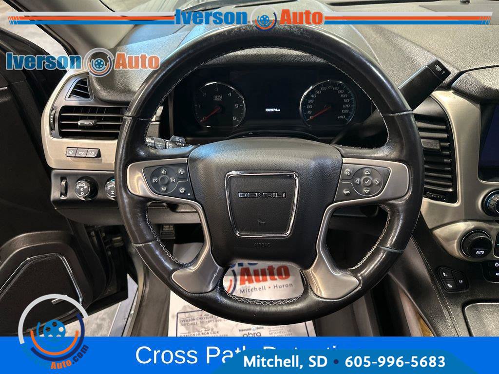 Used 2018 GMC Yukon Denali w/ Denali Ultimate Package AWD/4WD image 13