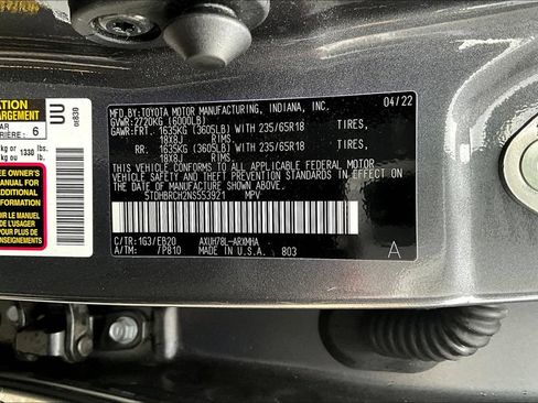Used 2022 Toyota Highlander XLE AWD/4WD image 34