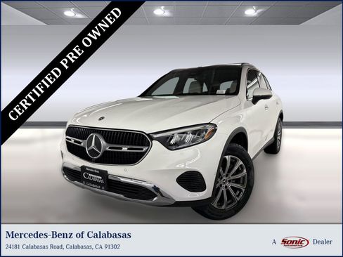 Certified 2026 Mercedes-Benz GLC 300 image 1