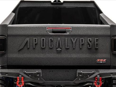 Used 2025 Jeep Gladiator Sport image 19