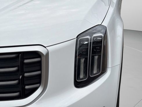 New 2025 Kia Telluride S image 10