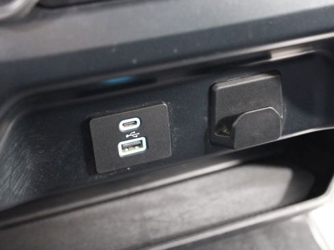 Used 2022 Ford F150 XLT w/ Trailer Tow Package image 35