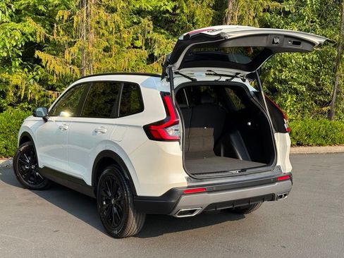 Certified 2026 Honda CR-V Sport Touring image 32