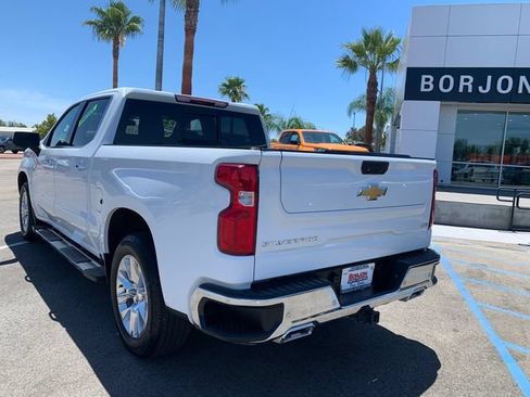 Certified 2022 Chevrolet Silverado 1500 LTZ AWD/4WD image 11
