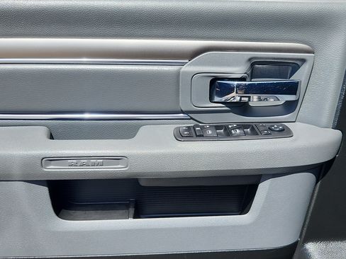 Used 2019 RAM 1500 Classic Warlock w/ Electronics Group AWD/4WD image 8