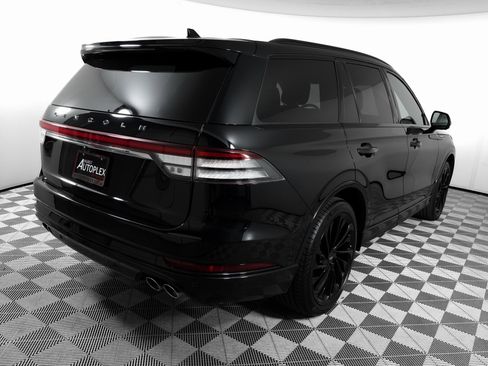 Used 2023 Lincoln Aviator Black Label w/ Jet Package image 5