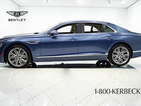 Certified 2022 Bentley Flying Spur Plug-In Hybrid AWD/4WD image 3