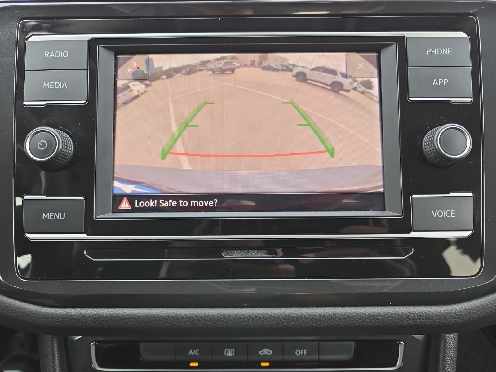 Used 2021 Volkswagen Tiguan S AWD/4WD image 27