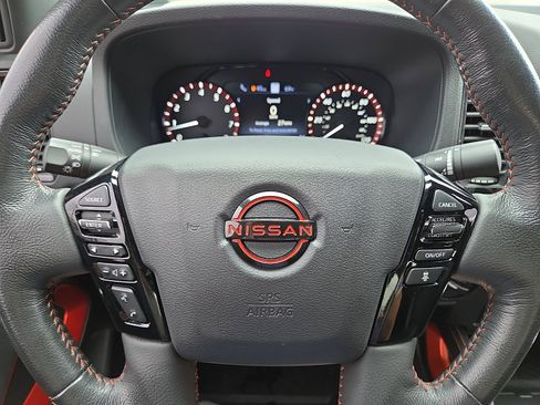 Used 2023 Nissan Frontier PRO-4X w/ Pro-4X Premium Package AWD/4WD image 24