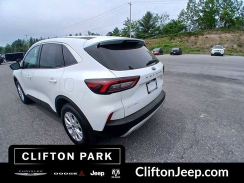 Used 2024 Ford Escape Active AWD/4WD image 8