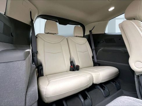 Certified 2024 Cadillac XT6 Premium Luxury w/ Technology Package image 28