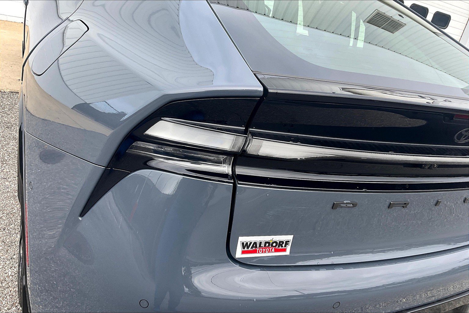 Used 2025 Toyota Prius Plug-In Hybrid w/ Limited Premium Package FWD image 29