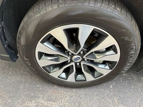 Certified 2024 Subaru Outback Limited XT AWD/4WD image 9