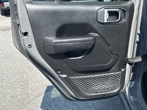 Used 2019 Jeep Wrangler Unlimited Rubicon AWD/4WD image 21