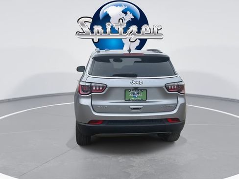 Used 2022 Jeep Compass Limited image 8