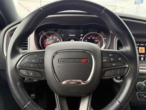 Used 2022 Dodge Charger SXT image 26