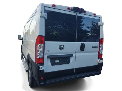 Used 2025 RAM ProMaster 2500 w/ U-Haul Equipment Group FWD image 3