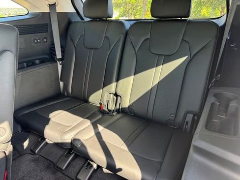 Certified 2023 Kia Sorento SX AWD/4WD image 12