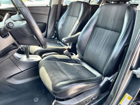 Used 2016 Chevrolet Trax LT w/ LT Convenience Package AWD/4WD image 14