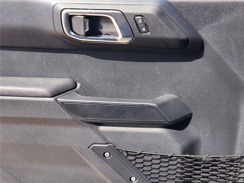 New 2025 Ford Bronco Outer Banks w/ Sasquatch Package AWD/4WD image 17