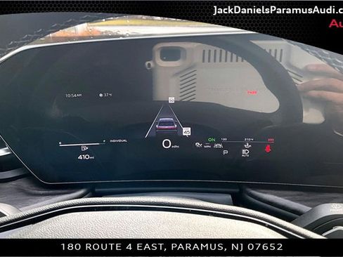 Used 2025 Audi Q5 Premium Plus w/ Premium Plus image 20