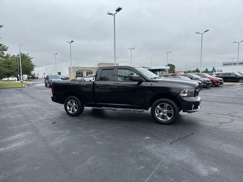 Used 2016 RAM 1500 Express w/ Black Ram 1500 Express Group AWD/4WD image 6
