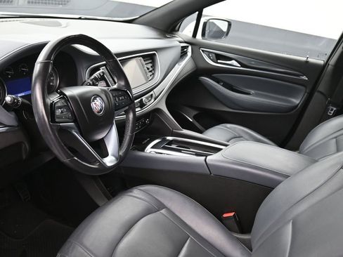 Certified 2022 Buick Enclave Essence image 11