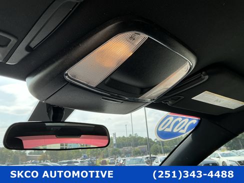 Used 2020 Dodge Charger SXT w/ Blacktop Package RWD image 26