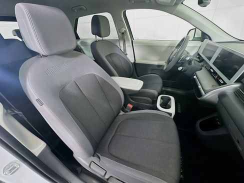 Used 2024 Hyundai Ioniq 5 SEL image 30
