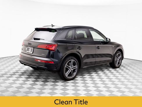Used 2022 Audi Q5 e Prestige w/ Prestige Package image 5