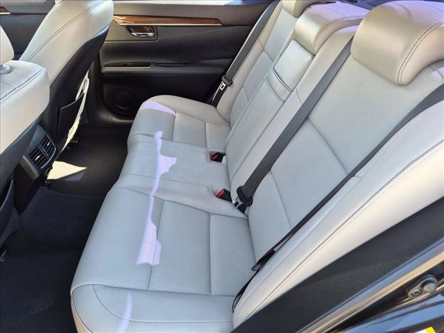 Used 2018 Lexus ES 350 w/ Navigation System Package FWD image 19