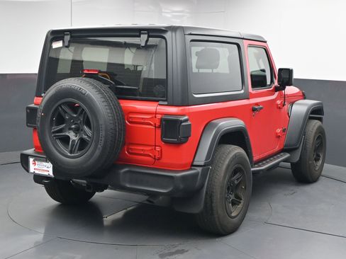 Used 2023 Jeep Wrangler Sport image 8