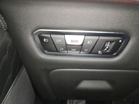 Used 2022 BMW X7 xDrive40i w/ Executive Package image 28