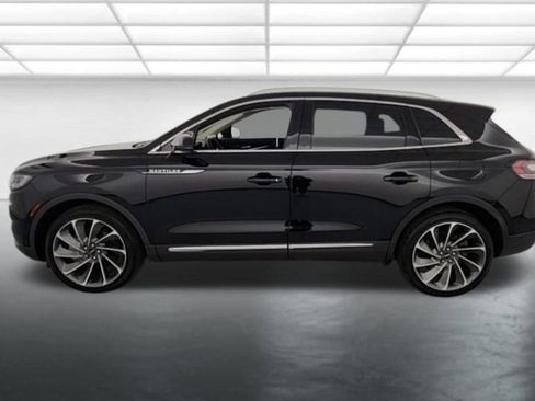 Used 2023 Lincoln Nautilus Reserve w/ Equipment Group 201A image 4