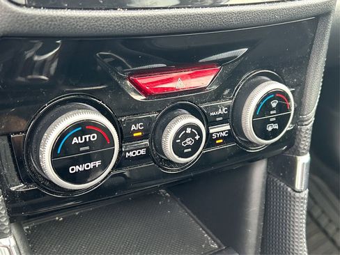 Used 2021 Subaru Forester Touring w/ Popular Package #2 image 31